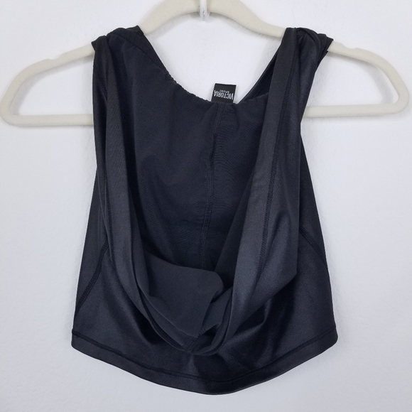⭐️SALE⭐️VICTORIA SPORT SMALL CROP SLEEVELESS BLACK HOODIE - Picture 8 of 9